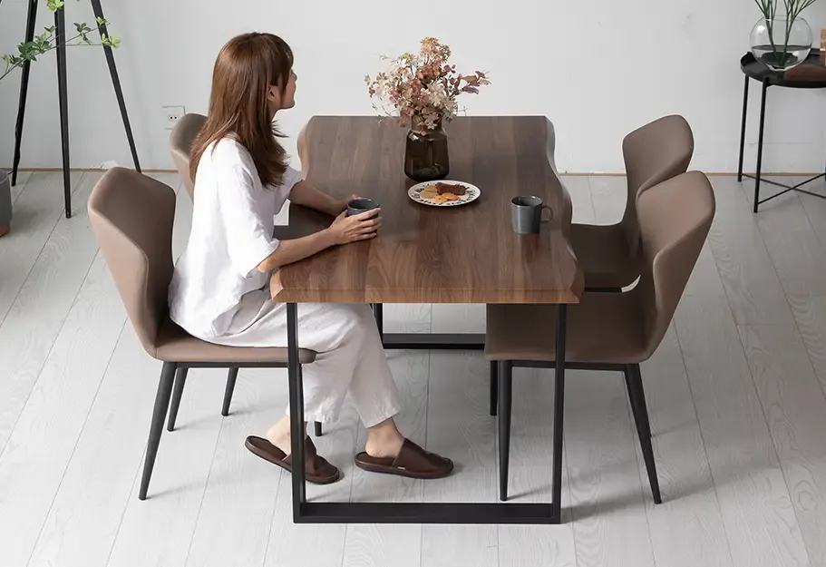 Scene Dining